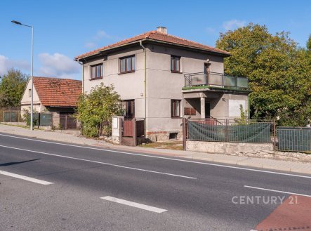 Prodej nájemního domu, 140 m²