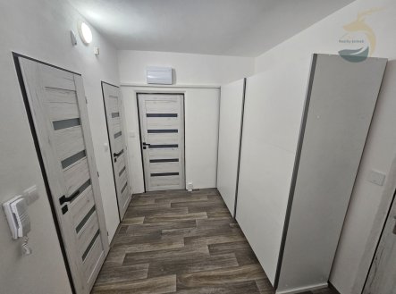 Pronájem bytu, 2+1, 66 m²