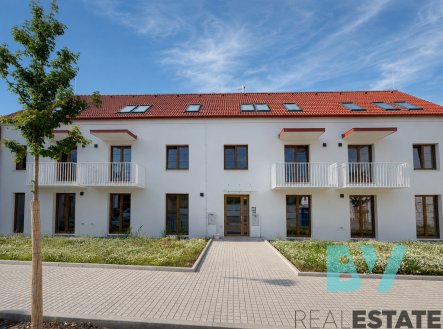Pronájem bytu, 2+kk, 35 m²