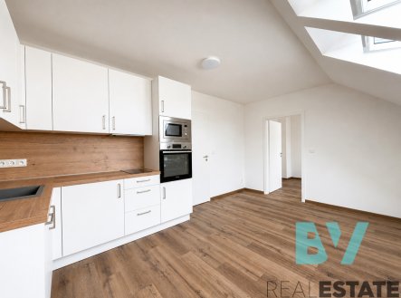 Pronájem bytu, 2+kk, 35 m²