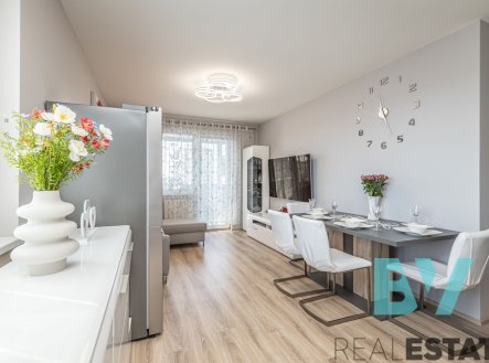 Prodej bytu, 2+kk, 68 m²