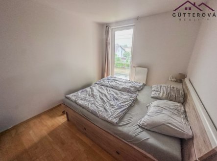 Pronájem bytu, 2+kk, 42 m²