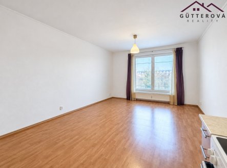 Pronájem bytu, 1+kk, 32 m²