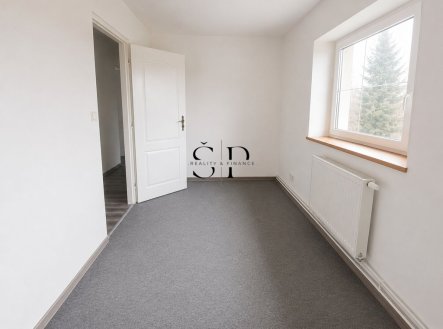 Pronájem domu/vily, 300 m²