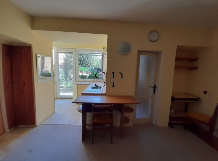 Pronájem bytu, 1+kk, 34 m²
