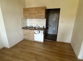 Pronájem bytu, 1+kk, 341 m²