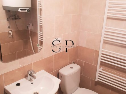 Pronájem bytu, 1+kk, 40 m²