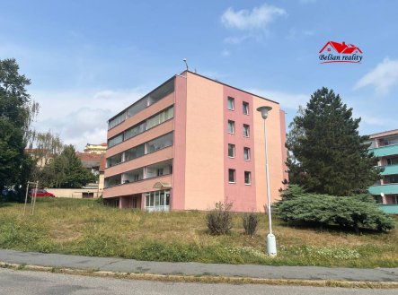 Pronájem bytu, 2+1, 49 m²