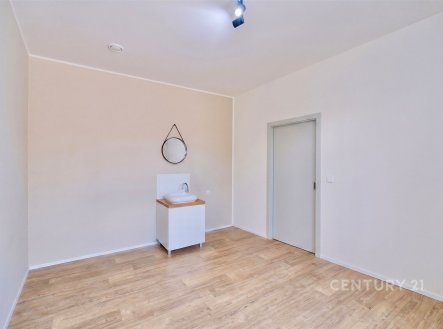 Pronájem obchodní prostory, 12 m²