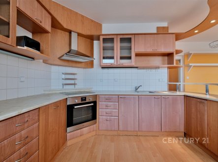 Pronájem bytu, 2+kk, 50 m²
