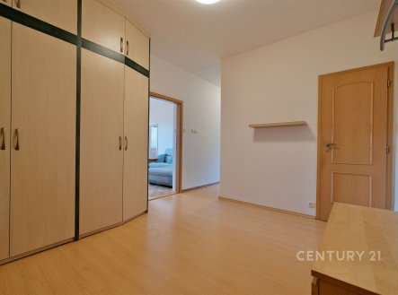 Pronájem bytu, 3+1, 91 m²