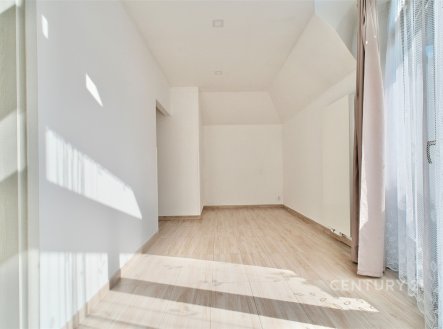 Pronájem bytu, 1+1, 27 m²
