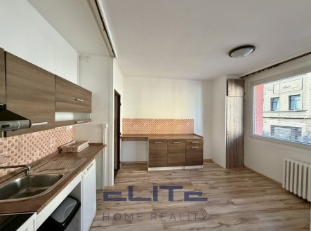 Pronájem bytu, 2+kk, 45 m²