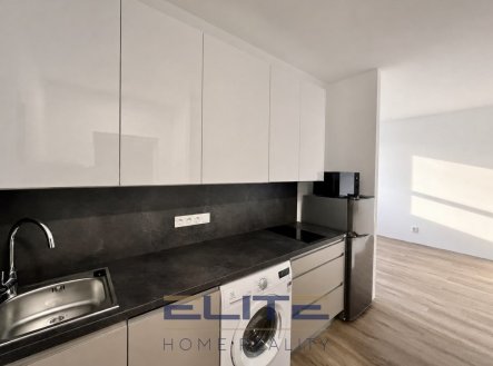 Pronájem bytu, 2+kk, 34 m²