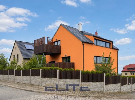 Pronájem bytu, 3+kk, 81 m²