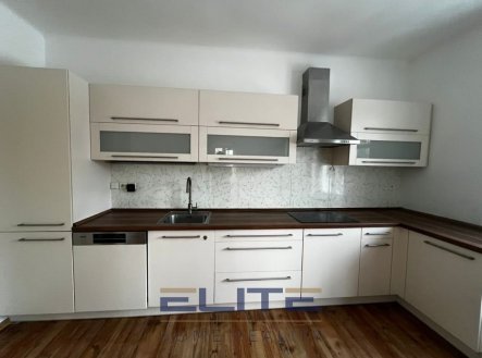 Pronájem bytu, 2+1, 57 m²