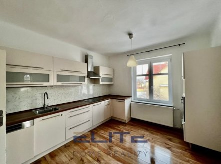 Pronájem bytu, 2+1, 57 m²