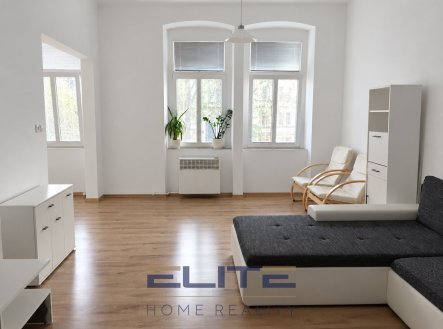 Pronájem bytu, 2+kk, 67 m²