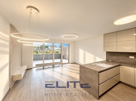 Pronájem bytu, 3+kk, 106 m²