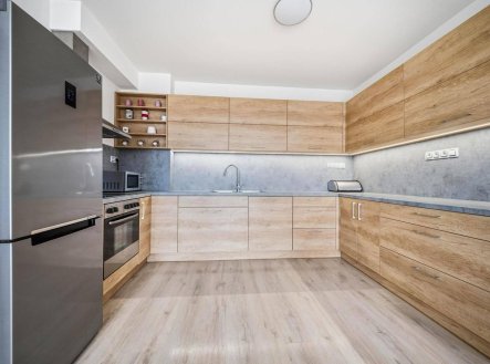 Prodej bytu, 2+kk, 77 m²