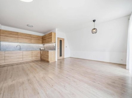 Prodej bytu, 2+kk, 77 m²
