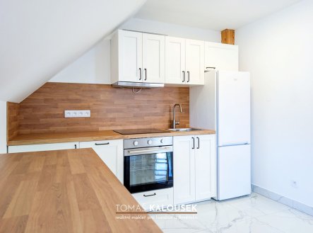 Pronájem bytu, 3+kk, 50 m²