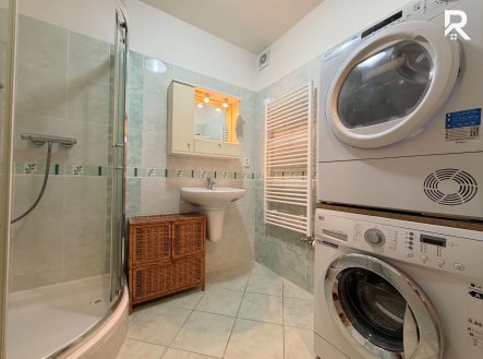 Pronájem bytu, 2+kk, 55 m²