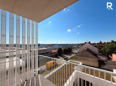 Pronájem bytu, 1+kk, 31 m²