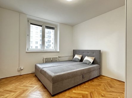 Pronájem bytu, 3+1, 66 m²