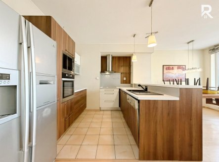 Pronájem bytu, 3+kk, 93 m² obrázek