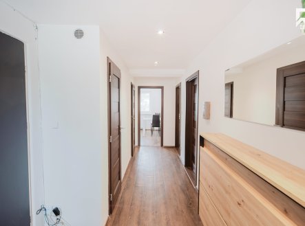 Pronájem bytu, 2+1, 56 m²