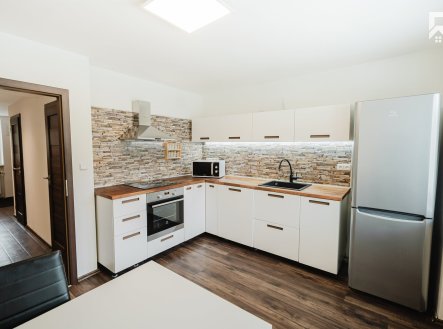 Pronájem bytu, 2+1, 56 m²