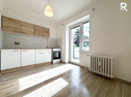Pronájem bytu, 1+1, 30 m²