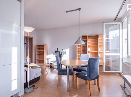 Pronájem bytu, 2+kk, 66 m²