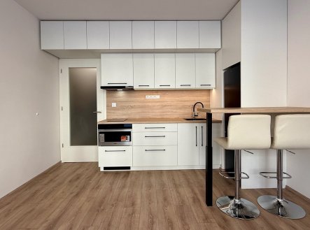 Pronájem bytu, 1+kk, 27 m²