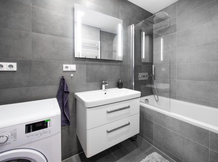 Pronájem bytu, 3+kk, 76 m²
