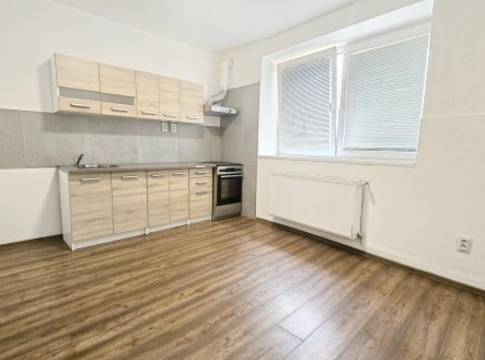 Pronájem bytu, 2+1, 70 m²