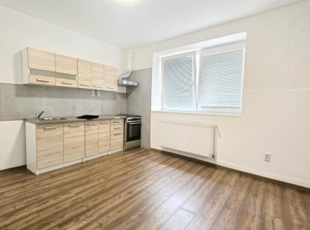 Pronájem bytu, 2+1, 70 m²
