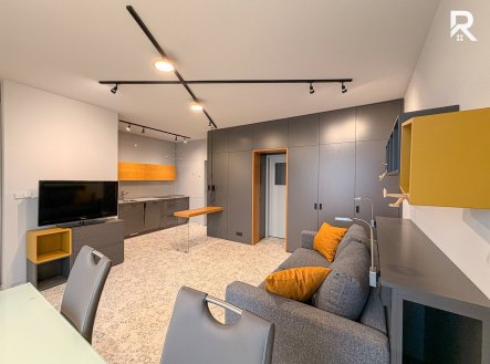 Pronájem bytu, 1+kk, 41 m²