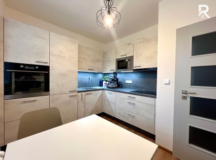 Pronájem bytu, 1+1, 33 m² obrázek
