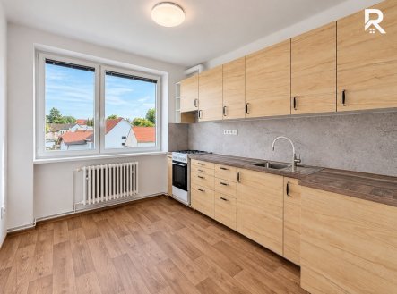 Pronájem bytu, 3+1, 70 m²