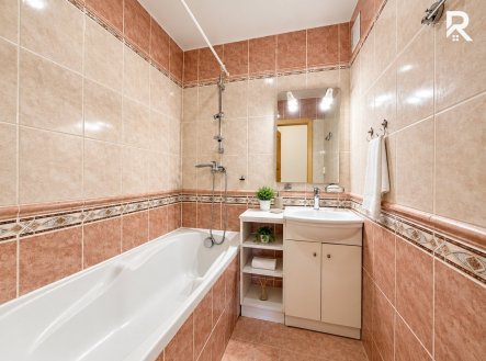 Pronájem bytu, 3+1, 72 m²