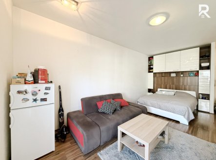 Pronájem bytu, 1+kk, 31 m²