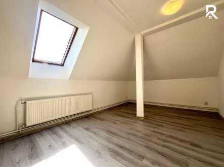 Pronájem bytu, 2+1, 66 m²