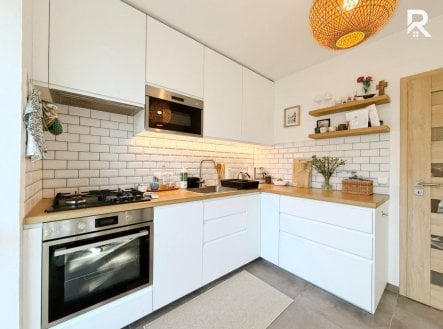 Pronájem bytu, 1+1, 39 m²