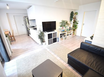 Pronájem bytu, 3+kk, 83 m²