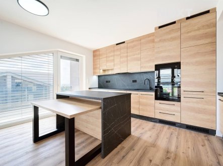 Pronájem bytu, 2+kk, 57 m²