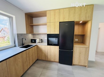 Pronájem bytu, 3+kk, 90 m²
