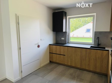 Pronájem bytu, 3+kk, 90 m²