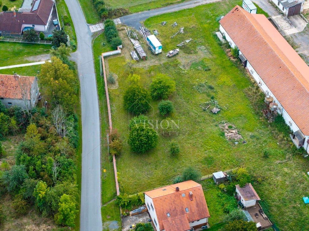 pozemek-vlasimsko-dron5.jpg